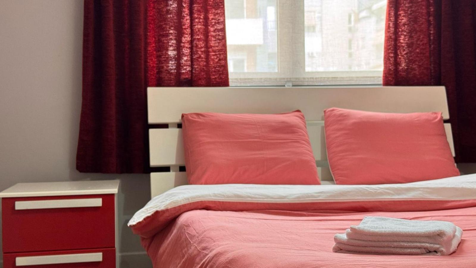 Terrace Flat In Heart Of Tirana Apartment Ngoại thất bức ảnh